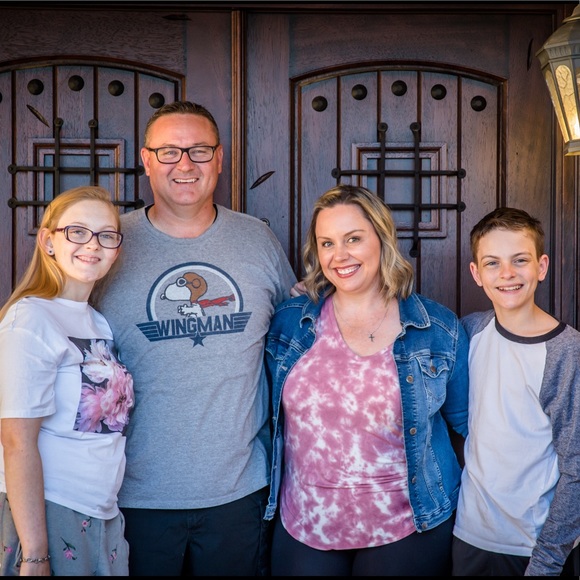 Meet your Posher, Jessica - Picture 7 of 7